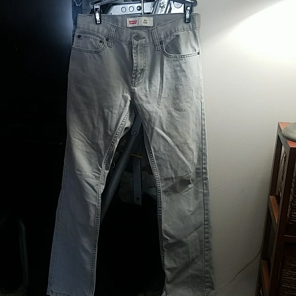 Levi's Jeans - Picture 2 of 5